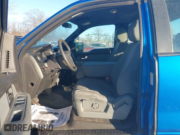 2014 Ford F-150 XL with VIN 1FTFX1EF0EFA27289, listed as a IAAI auction lot 41420909 with 123,045 mi miles. Bid and sale history available at carsss.com. Image 5.