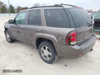 2008 Chevrolet TrailBlazer LT w/1LT with VIN 1GNDS13S182228241, listed as a IAAI auction lot 41902854 with 176,884 mi miles. Bid and sale history available at carsss.com. Image 3.