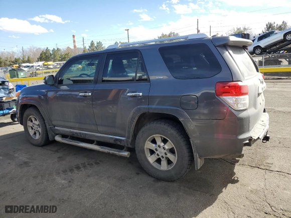 2013 Toyota 4Runner SR5 with VIN JTEZU5JR9D5059977, listed as a Copart auction lot 45771385 with 115,534 mi miles and Salvage Title. Bid and sale history available at carsss.com. Image 2.