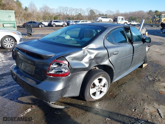 2005 Pontiac Grand Prix with VIN 2G2WP522951195596, listed as a IAAI auction lot 41398363 with 230,977 mi miles. Bid and sale history available at carsss.com. Image 4.