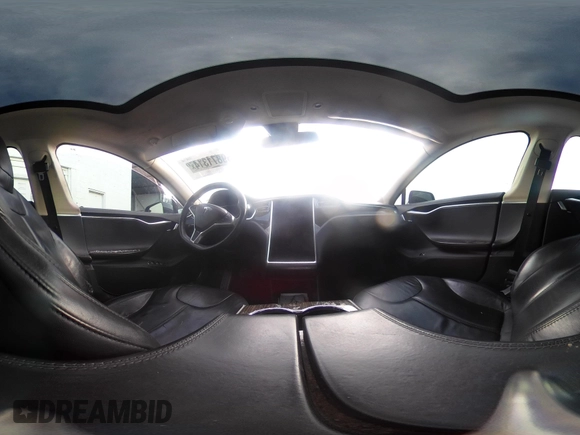 2013 Tesla Model S с VIN 5YJSA1AG2DFP11228, выставлен на аукционе IAAI как лот 41339370 с пробегом 121 237 миль миль и . История ставок и продаж доступна на DreamBid. Изображение 21.