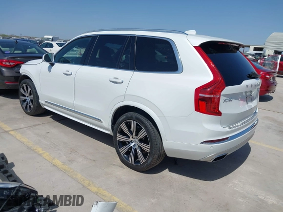 2021 Volvo XC90 Inscription with VIN YV4A22PLXM1773176, listed as a IAAI auction lot 41807839 with 34,245 mi miles. Bid and sale history available at carsss.com. Image 3.
