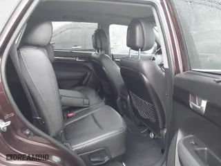 2014 Kia Sorento SX Limited with VIN 5XYKWDA77EG523043, listed as a IAAI auction lot 41017414 with 136,356 mi miles. Bid and sale history available at carsss.com. Image 8.