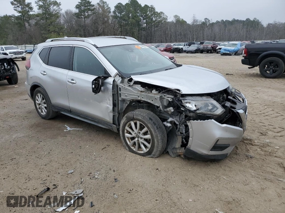 2019 Nissan Rogue SV with VIN KNMAT2MT7KP533100, listed as a Copart auction lot 44695375 with 83,773 mi miles and Salvage Title. Bid and sale history available at DreamBid. Image 4.
