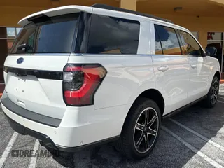 2021 Ford Expedition Limited z VIN 1FMJU1KT0MEA57485, wystawiony jako Copart lot #61282125 z przebiegiem 50 550 mil mil oraz Czysty tytuł • Clean title. Historia ofert i sprzedaży dostępna na DreamBid. Obrazek 4.