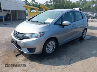 2017 Honda Fit LX z VIN 3HGGK5H50HM705123, wystawiony jako IAAI lot #42427270 z przebiegiem 328 978 mil mil oraz . Historia ofert i sprzedaży dostępna na DreamBid. Obrazek 17.