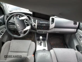 2013 Toyota Tacoma with VIN 3TMLU4EN4DM115071, listed as a Copart auction lot 45423005 with 130,792 mi miles and Salvage Title. Bid and sale history available at DreamBid. Image 8.
