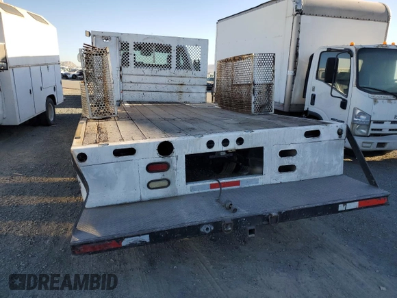 2019 Chevrolet Silverado 1500 with VIN 1HTKHPVK3KH827986, listed as a Copart auction lot 86202604 with 110,406 mi miles and Salvage Title. Bid and sale history available at DreamBid. Image 9.