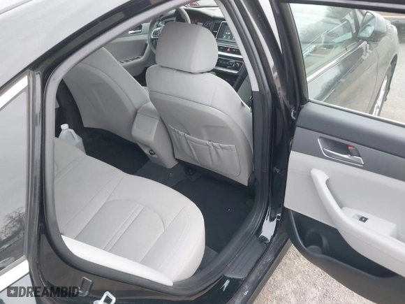 2019 Hyundai Sonata SE with VIN 5NPE24AF7KH734294, listed as a IAAI auction lot 41661304 with 50,355 mi miles. Bid and sale history available at carsss.com. Image 8.