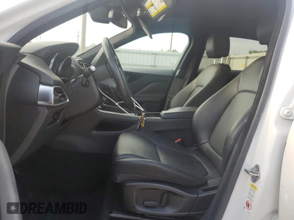 2018 Jaguar F-Pace 25t Premium with VIN SADCJ2FX3JA276263, listed as a Copart auction lot 53951035 with 70,385 mi miles and Salvage Title. Bid and sale history available at DreamBid. Image 7.