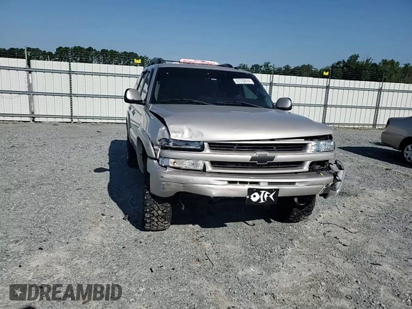 2005 Chevrolet Tahoe Z71 with VIN 1GNEK13T05R176441, listed as a Copart auction lot 67232674 with 211,872 mi miles and Salvage Title. Bid and sale history available at carsss.com. Image 12.