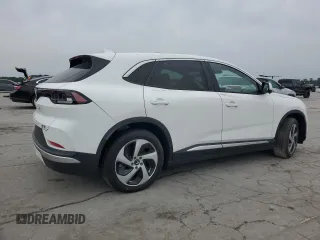 2024 VinFast VF 8 Eco z VIN RLLV1AEB7RH004473, wystawiony jako Copart lot #57440575 z przebiegiem 2336 mil mil oraz Tytuł czysty. Historia ofert i sprzedaży dostępna na DreamBid. Obrazek 3.