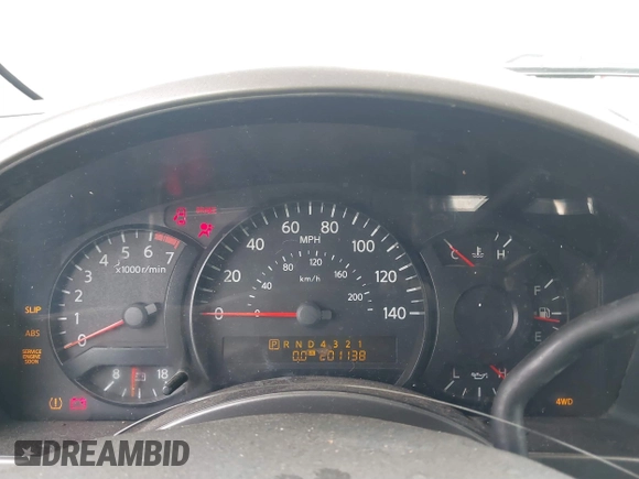 2005 Nissan Titan SE with VIN 1N6AA07B85N572434, listed as a IAAI auction lot 41526698 with 201,138 mi miles. Bid and sale history available at carsss.com. Image 7.