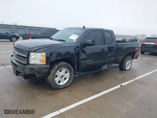 2013 Chevrolet Silverado 1500 LT with VIN 1GCRKSE70DZ255459, listed as a IAAI auction lot 41655848 with NaN miles. Bid and sale history available at carsss.com. Image 17.