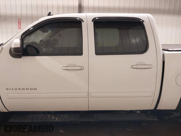 2012 Chevrolet Silverado 1500 LT with VIN 3GCPKSE72CG152890, listed as a IAAI auction lot 41589760 with 170,937 mi miles and . Bid and sale history available at DreamBid. Image 14.