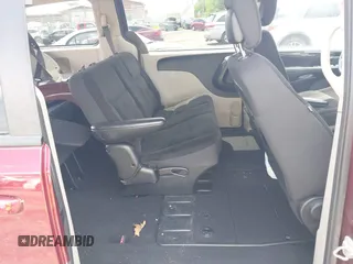2018 Dodge Grand Caravan SE Plus with VIN 2C4RDGBG4JR253361, listed as a IAAI auction lot 42090745 with 237,044 mi miles and . Bid and sale history available at DreamBid. Image 8.