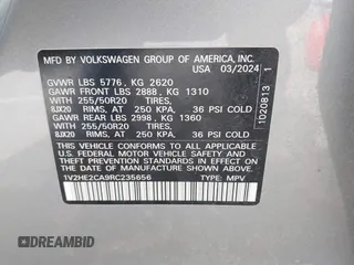 2024 Volkswagen Atlas SE с VIN 1V2HE2CA9RC235656, выставлен на аукционе IAAI как лот 42203072 с пробегом 31 500 миль миль и . История ставок и продаж доступна на DreamBid. Изображение 9.