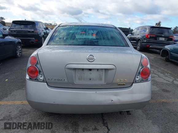 2006 Nissan Altima 2.5 with VIN 1N4AL11D66N366825, listed as a IAAI auction lot 41735284 with 169,131 mi miles. Bid and sale history available at carsss.com. Image 17.