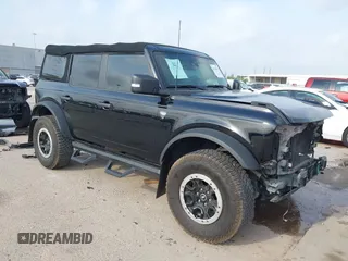 2022 Ford Bronco with VIN 1FMEE5DH3NLB88714, listed as a IAAI auction lot 41939878 with 42,917 mi miles and . Bid and sale history available at DreamBid. Image 1.