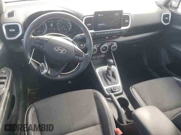 2022 Hyundai Venue SEL with VIN KMHRC8A38NU156823, listed as a Copart auction lot 49323595 with 41,618 mi miles and Salvage Title. Bid and sale history available at DreamBid. Image 8.