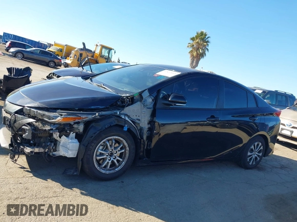 2022 Toyota Prius LE with VIN JTDKAMFP5N3225781, listed as a IAAI auction lot 40822065 with 42,307 mi miles and . Bid and sale history available at DreamBid. Image 15.