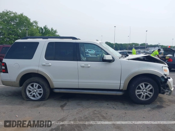 2010 Ford Explorer Eddie Bauer с VIN 1FMEU7EE9AUA69279, выставлен на аукционе IAAI как лот 42501467 с пробегом 228 955 миль миль и . История ставок и продаж доступна на DreamBid. Изображение 13.