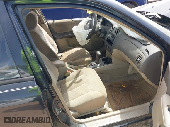 2003 Mazda Protege DX with VIN JM1BJ225630146692, listed as a IAAI auction lot 42017013 with 239,687 mi miles and . Bid and sale history available at DreamBid. Image 5.