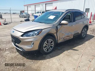 2020 Ford Escape SEL with VIN 1FMCU0H69LUB23895, listed as a IAAI auction lot 42266341 with 88,773 mi miles and . Bid and sale history available at DreamBid. Image 18.