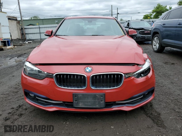 2017 BMW 3 Series 330i xDrive z VIN WBA8D9C53HK894205, wystawiony jako Copart lot #58385675 z przebiegiem 99 420 mil mil oraz Szkoda całkowita • Salvage title. Historia ofert i sprzedaży dostępna na DreamBid. Obrazek 5.
