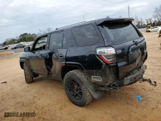 2018 Toyota 4Runner SR5 with VIN JTEZU5JR0J5170672, listed as a Copart auction lot 43738045 with 149,246 mi miles and Salvage Title. Bid and sale history available at carsss.com. Image 2.