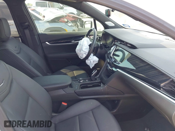 2024 Cadillac XT6 FWD Premium Luxury with VIN 1GYKPCRS9RZ726694, listed as a IAAI auction lot 42057522 with 19,312 mi miles and . Bid and sale history available at DreamBid. Image 5.