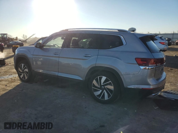 2024 Volkswagen Atlas SEL with VIN 1V2BR2CA4RC527287, listed as a Copart auction lot 41517555 with 22,347 mi miles and Salvage title. Bid and sale history available at DreamBid. Image 2.