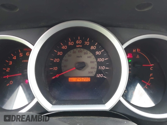 2005 Toyota Tacoma z VIN 5TEUU42N35Z060609, wystawiony jako IAAI lot #42119427 z przebiegiem 245 280 mil mil oraz . Historia ofert i sprzedaży dostępna na DreamBid. Obrazek 7.