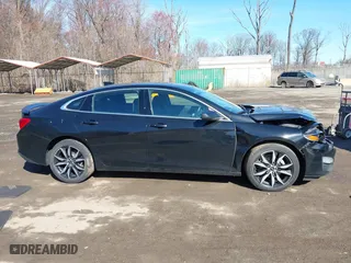 2020 Chevrolet Malibu RS with VIN 1G1ZG5ST4LF152168, listed as a IAAI auction lot 41864928 with 60,118 mi miles. Bid and sale history available at carsss.com. Image 13.