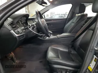 2013 BMW 5 Series 535i xDrive with VIN WBAFU7C59DDU70568, listed as a Copart auction lot 52513685 with 113,253 mi miles and Salvage Title. Bid and sale history available at carsss.com. Image 7.