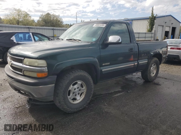2002 Chevrolet Silverado 1500 LS with VIN 1GCEK14T32Z241592, listed as a Copart auction lot 49865495 with 326,388 mi miles and Salvage Title. Bid and sale history available at carsss.com. Image 1.
