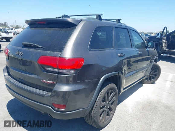 2018 Jeep Grand Cherokee Limited with VIN 1C4RJFBG5JC360978, listed as a IAAI auction lot 42182829 with 90,826 mi miles and . Bid and sale history available at DreamBid. Image 4.