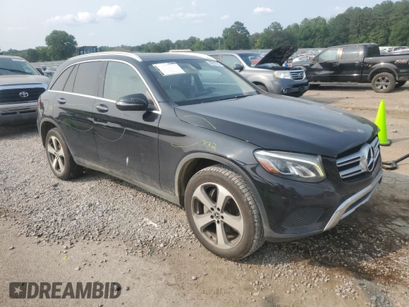 2019 Mercedes-Benz GLC 300 with VIN WDC0G4JB1KF589640, listed as a Copart auction lot 58908725 with 98,190 mi miles and Salvage title. Bid and sale history available at DreamBid. Image 4.