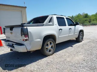 2008 Chevrolet Avalanche 3LT with VIN 3GNEC12088G103407, listed as a IAAI auction lot 42048213 with 195,309 mi miles and . Bid and sale history available at DreamBid. Image 4.