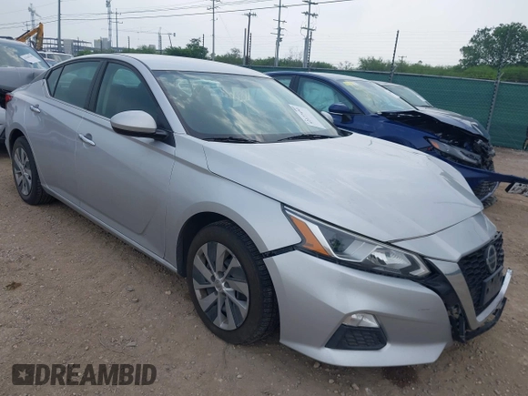 2020 Nissan Altima 2.5 S with VIN 1N4BL4BV2LC159837, listed as a IAAI auction lot 42177451 with 66,123 mi miles and . Bid and sale history available at carsss.com. Image 1.