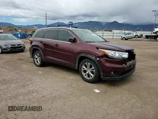 2015 Toyota Highlander XLE z VIN 5TDKKRFH0FS097839, wystawiony jako Copart lot #57030755 z przebiegiem 105 997 mil mil oraz Szkoda całkowita • Salvage title. Historia ofert i sprzedaży dostępna na DreamBid. Obrazek 14.