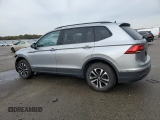 2022 Volkswagen Tiguan S with VIN 3VV0B7AX0NM057030, listed as a Copart auction lot 43189195 with 34,015 mi miles and Salvage title. Bid and sale history available at DreamBid. Image 2.