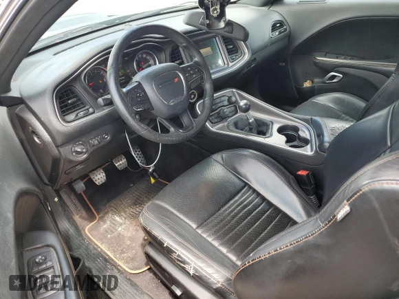 2016 Dodge Challenger R/T Plus с VIN 2C3CDZBT1GH349739, выставлен на аукционе Copart как лот 58403785 с пробегом 113 381 миль миль и Списание • Salvage title. История ставок и продаж доступна на DreamBid. Изображение 8.