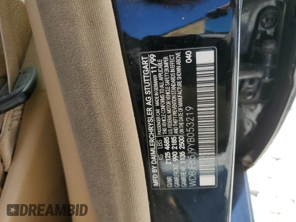 2000 Mercedes-Benz E 320 with VIN WDBJF65J9YB053219, listed as a Copart auction lot 53261565 with Not Provided miles and Salvage Title. Bid and sale history available at DreamBid. Image 12.