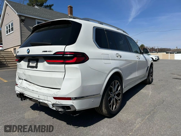 2023 BMW X7 xDrive40i with VIN 5UX23EM03P9P67515, listed as a Copart auction lot 52912265 with 29,365 mi miles and Clean Title. Bid and sale history available at carsss.com. Image 3.