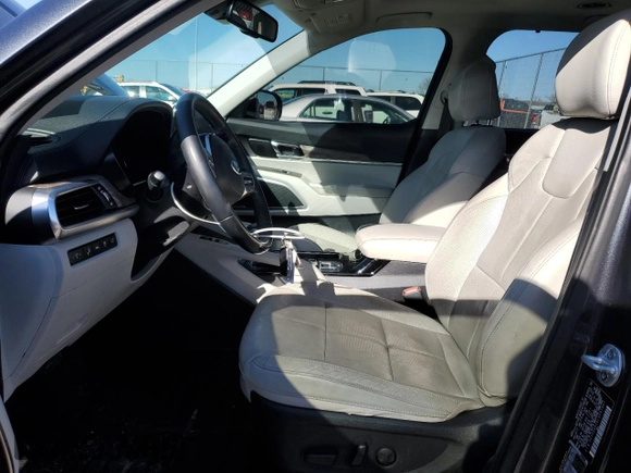 2020 Kia Telluride EX z VIN 5XYP34HC6LG001907, wystawiony jako Copart lot #49150095 z przebiegiem 98 978 mil mil oraz Szkoda całkowita • Salvage title. Historia ofert i sprzedaży dostępna na DreamBid. Obrazek 7.