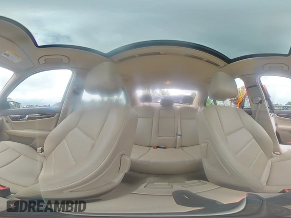 2013 Mercedes-Benz C 250 Sport с VIN WDDGF4HB9DR298923, выставлен на аукционе Copart как лот 56575025 с пробегом 63 041 миль миль и Списание • Salvage title. История ставок и продаж доступна на DreamBid. Изображение 14.