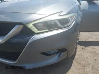 2017 Nissan Maxima SR with VIN 1N4AA6AP1HC371670, listed as a IAAI auction lot 42658517 with 273,530 mi miles and . Bid and sale history available at DreamBid. Image 17.