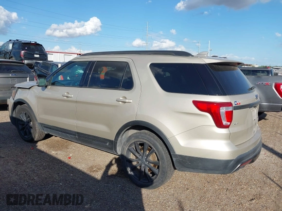 2017 Ford Explorer XLT with VIN 1FM5K7D82HGC04872, listed as a IAAI auction lot 40681891 with 87,480 mi miles and . Bid and sale history available at DreamBid. Image 14.