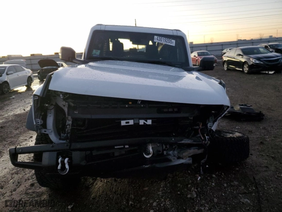 2024 Ford Bronco Badlands with VIN 1FMEE9BP3RLA26637, listed as a Copart auction lot 43019205 with 0 mi miles and Salvage Title. Bid and sale history available at carsss.com. Image 5.